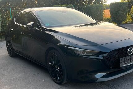 Mazda 3 104.000 km 15.300 &euro; Bochum 44807