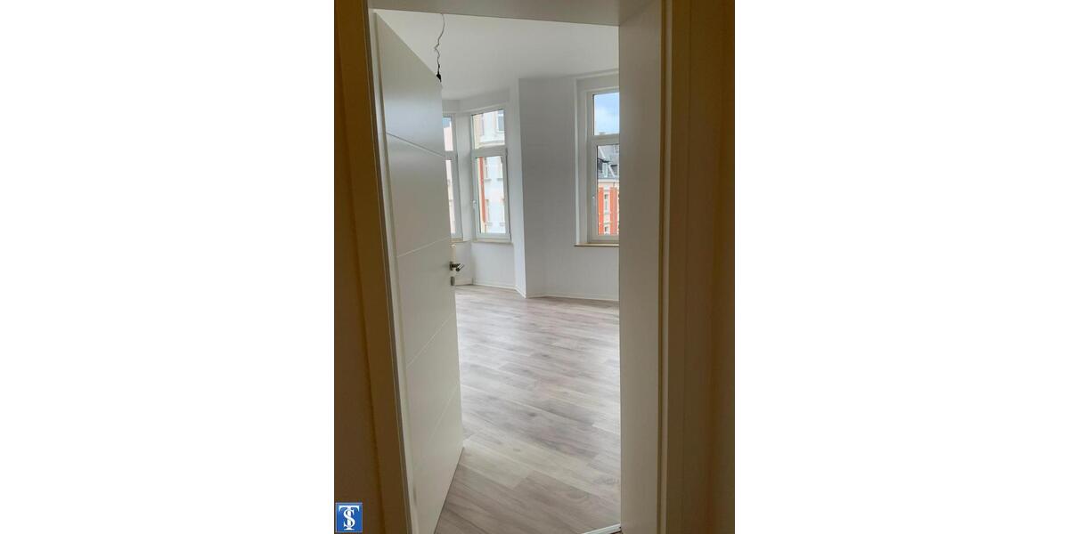 Etagenwohnung Plauen Bahnhofsvorstadt - 2 Zimmer, 67 m&sup2;, 375&euro; | Angebot:26550236