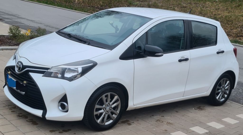 Toyota Yaris 195.500 km 5.000 &euro; Neumarkt in der Oberpfalz 92318