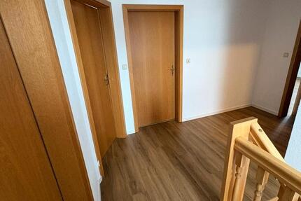 Wohnung, Oberwohnung 3 zimmer