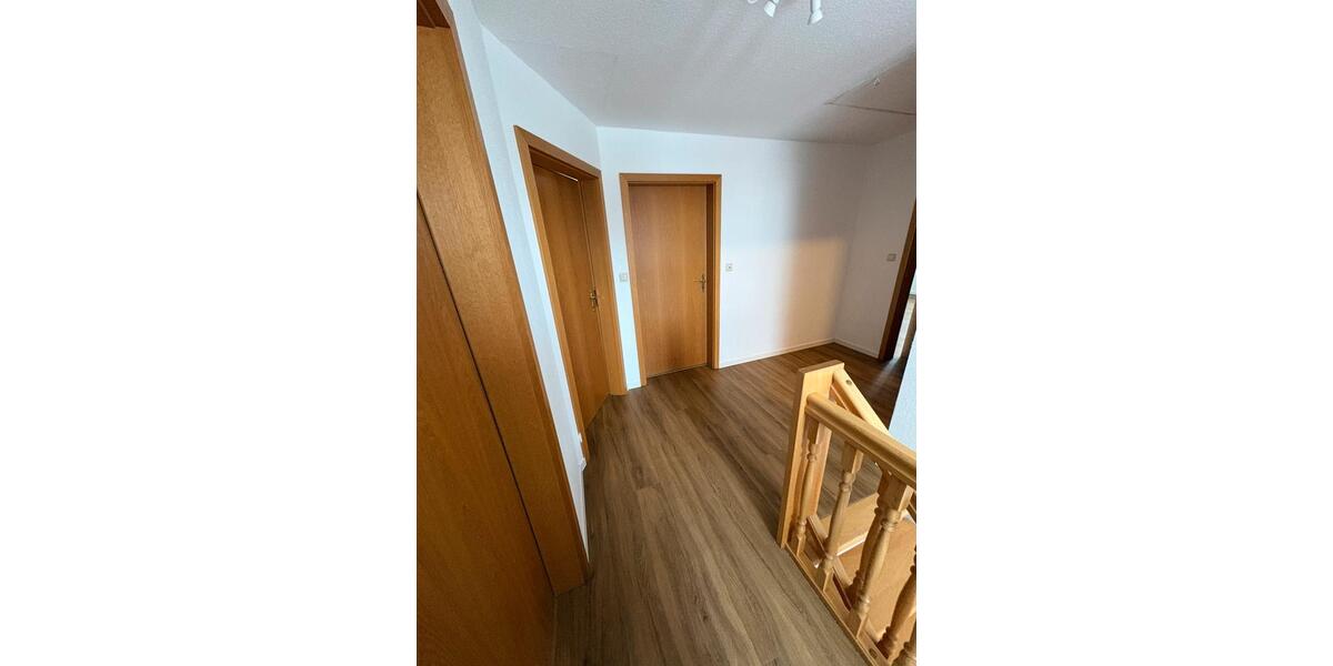 Wohnung, Oberwohnung 3 zimmer