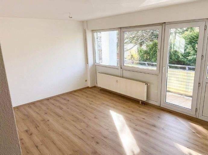 Etagenwohnung Limbach-Oberfrohna Oberfrohna - 3 Zimmer, 65 m&sup2;, 375&euro; | Angebot:26804143