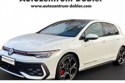 VW Golf 3.000 km 37.770 &euro; Mühlacker 75417