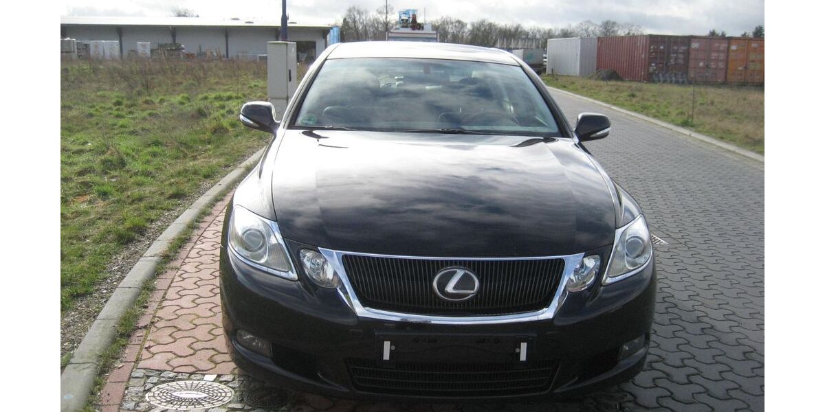 Lexus GS 300 210.000 km 10.990 &euro; salzhausen 21376