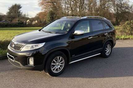 Kia Sorento 213.344 km 8.700 &euro; Düsseldorf 40599