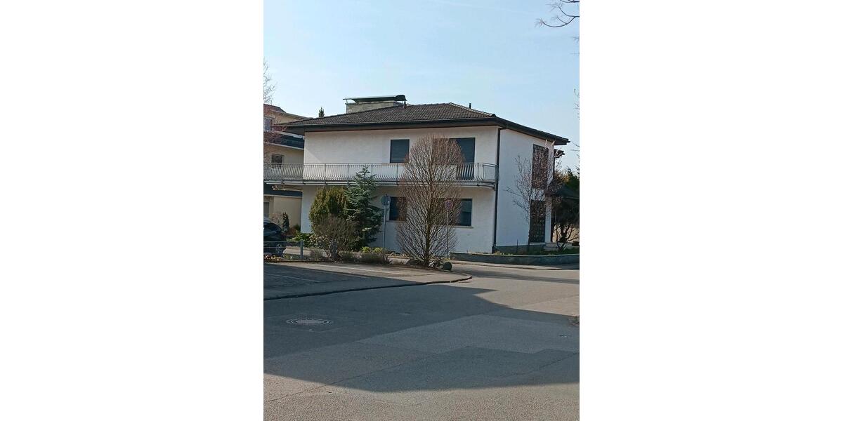Etagenwohnung Seeheim-Jugenheim Jugenheim - 3 Zimmer, 110 m&sup2;, 1.600&euro; | Angebot:26219993