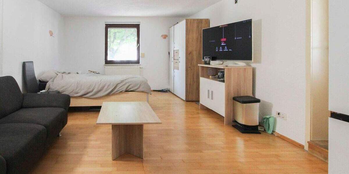 Doppelhaushälfte Stuttgart Weilimdorf - 7 Zimmer, 170 m&sup2;, 520.000&euro; | Angebot:24825230