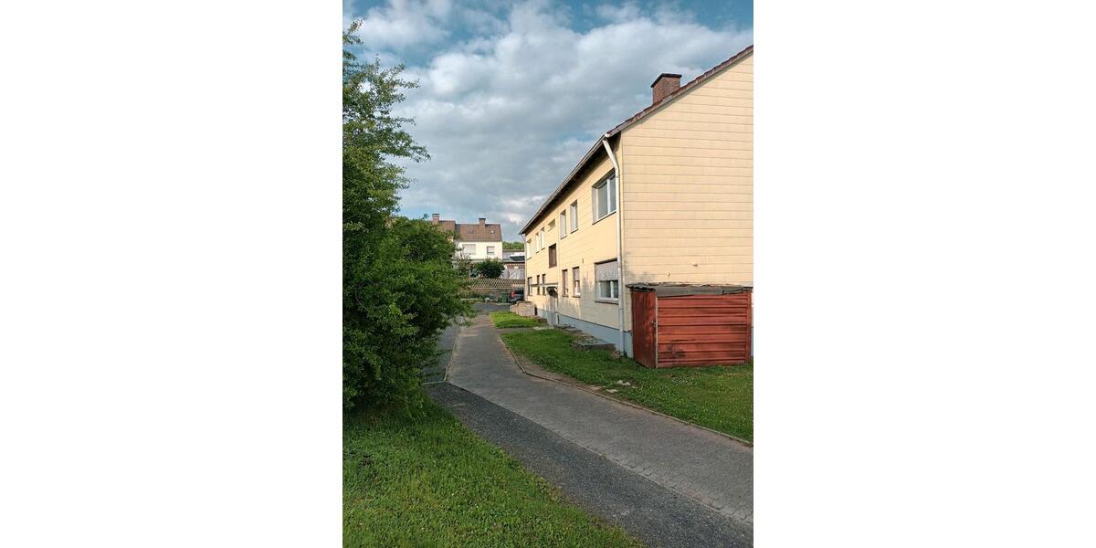 Dachgeschoßwohnung Rennerod - 4 Zimmer, 118 m&sup2;, 125.000&euro; | Angebot:26840332