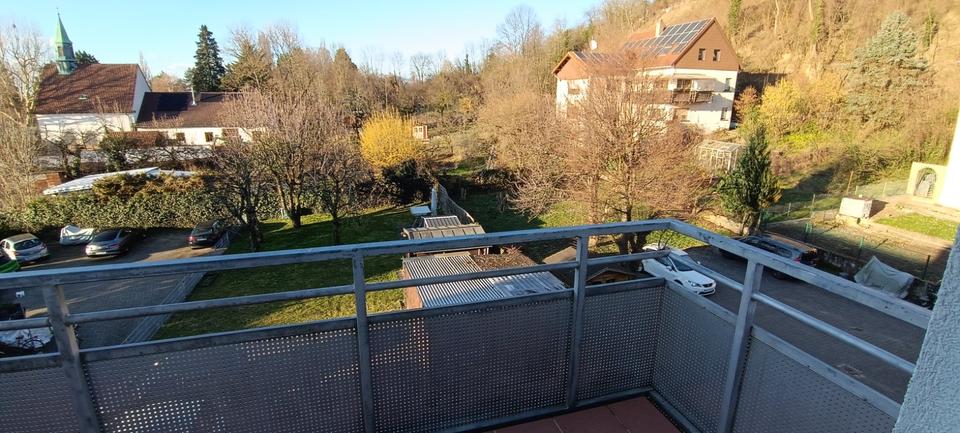 Dachgeschoßwohnung Schriesheim - 2.5 Zimmer, 73 m&sup2;, 940&euro; | Angebot:25311201