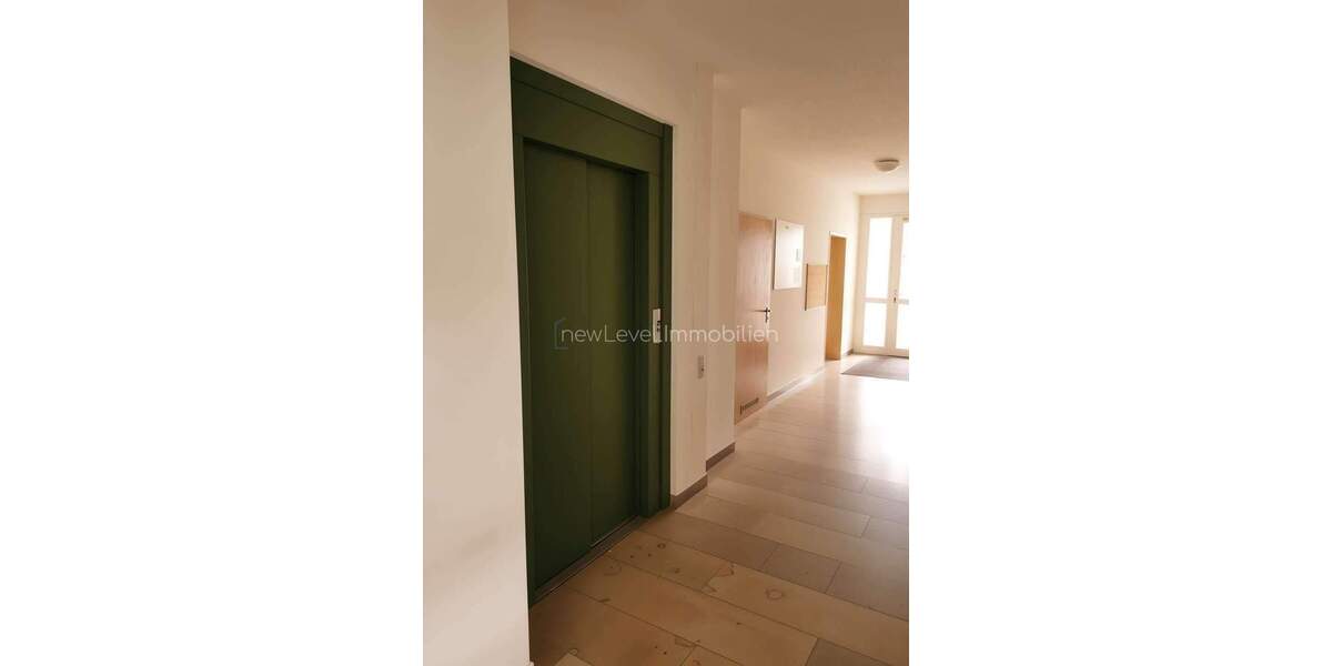 Etagenwohnung Neutraubling - 3 Zimmer, 69 m&sup2;, 239.913&euro; | Angebot:25681527