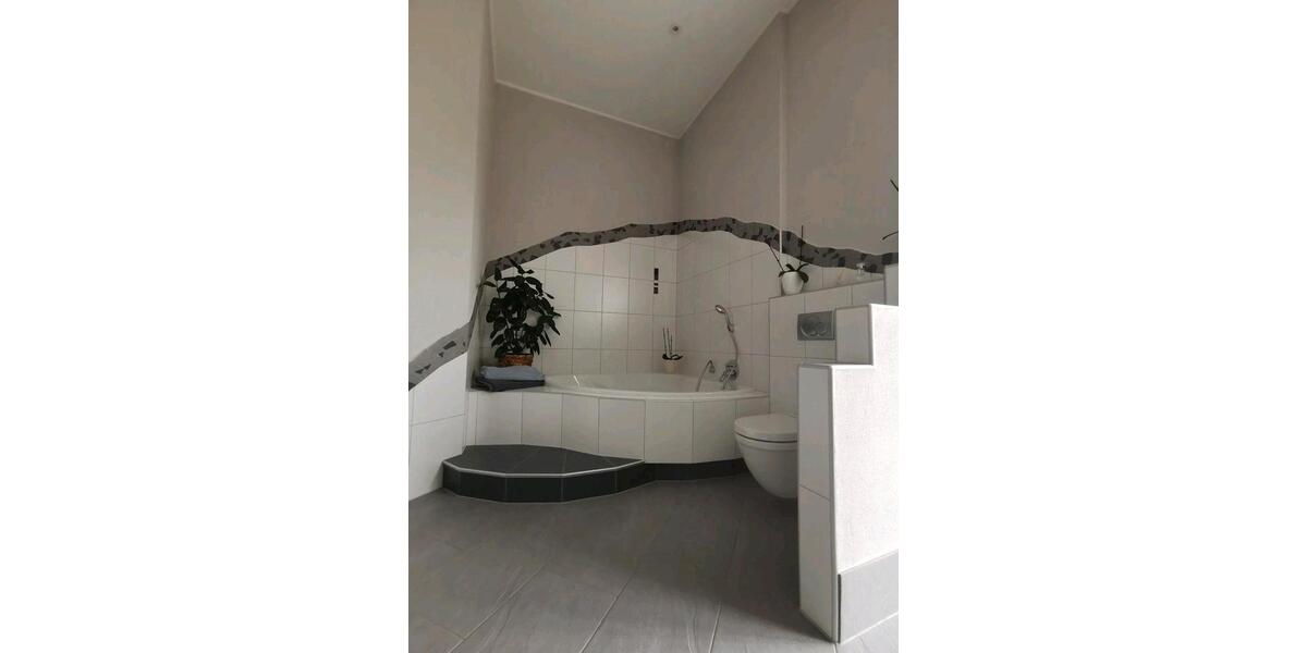 Einfamilienhaus Welschbillig - 7 Zimmer, 270 m&sup2;, 650.000&euro; | Angebot:26706252