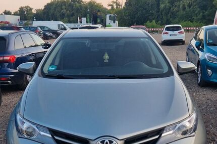 Toyota Auris 165.000 km 6.999 &euro; Berlin 13599