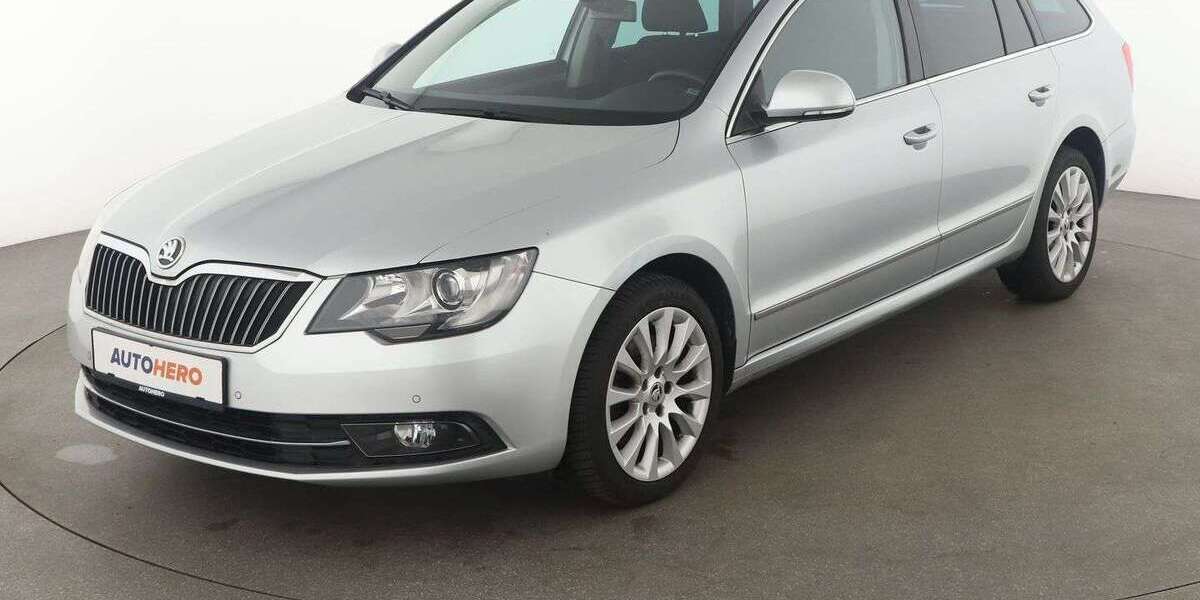 Skoda Superb 112.958 km 11.980 &euro; Stuttgart 70195
