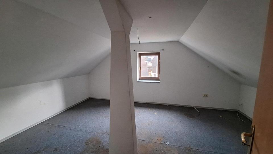 Einfamilienhaus Pottenstein - 4.5 Zimmer, 146 m&sup2;, 115.000&euro; | Angebot:26367830