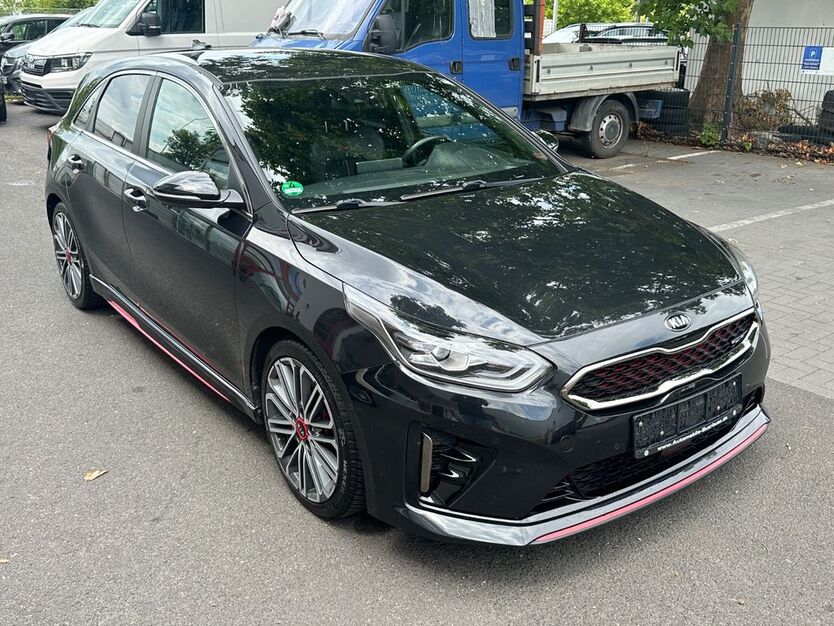 Kia ceed / Ceed 99.300 km 17.400 € Wiesbaden 65203