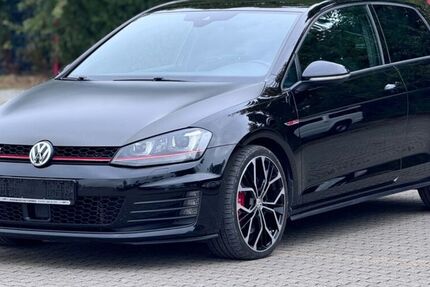 VW Golf