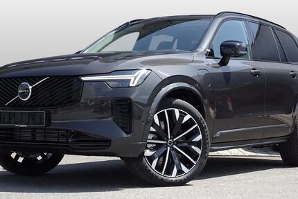 Volvo XC90 7.900 km 83.990 &euro; Paderborn 33106