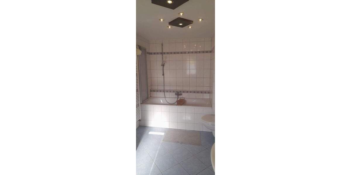 Reihenmittelhaus Kiel Elmschenhagen-Nord - 4 Zimmer, 110 m&sup2;, 265.000&euro; | Angebot:25196344