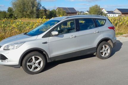 Ford Kuga 125.000 km 10.650 &euro; Pilsting 94431