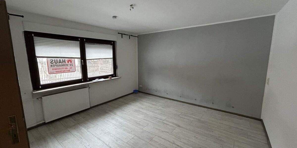 Mehrfamilienhaus, Wohnhaus Unterwellenborn Könitz - 4 Zimmer, 125 m&sup2;, 110.000&euro; | Angebot:25660574