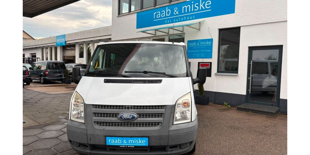 Ford Transit 158.200 km 7.990 &euro; Essingen 73457
