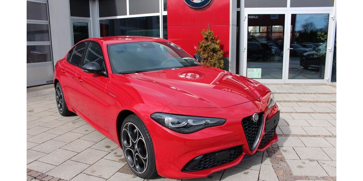Alfa Romeo Giulia 65.000 km 30.900 &euro; Weilheim 82362