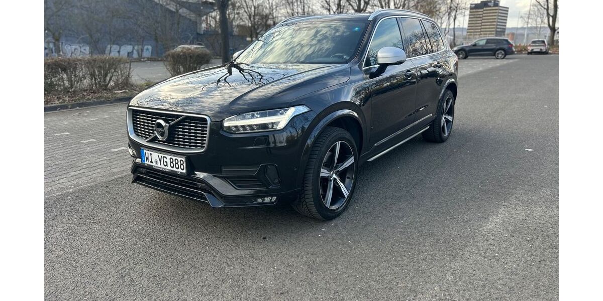 Volvo XC90 296.000 km 18.500 &euro; wiesbaden 65191