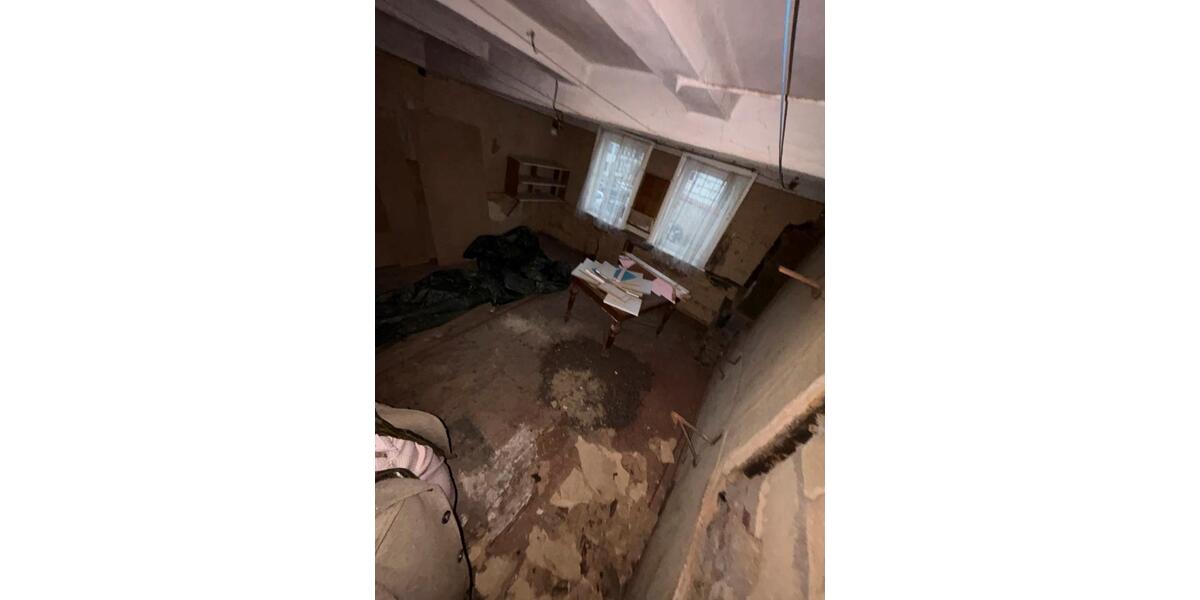Reihenhaus Breitenworbis - 5 Zimmer, 150 m&sup2;, 50.000&euro; | Angebot:27097698