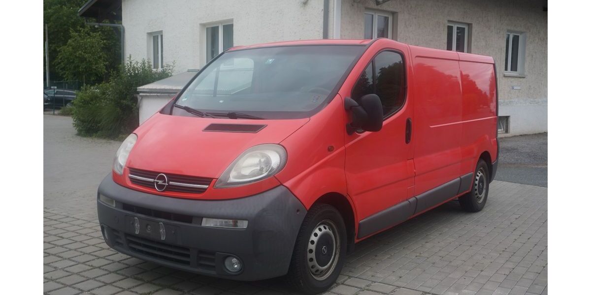 Opel Vivaro 364.400 km 2.600 &euro; Dresden 01067