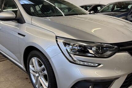 Renault Megane 46.000 km 14.450 &euro; Drolshagen 57489