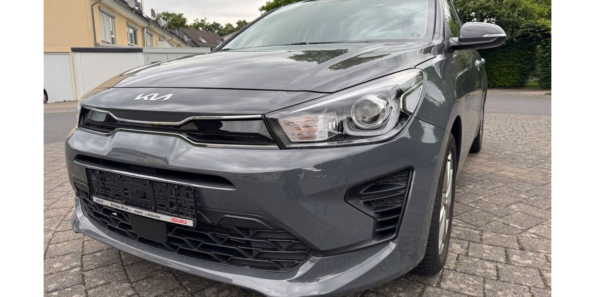 Kia Rio 10.500 km 15.900 &euro; Lohmar 53797