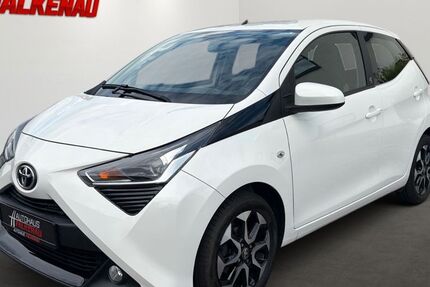 Toyota Aygo (X) 112.500 km 7.990 &euro; Attendorn 57439