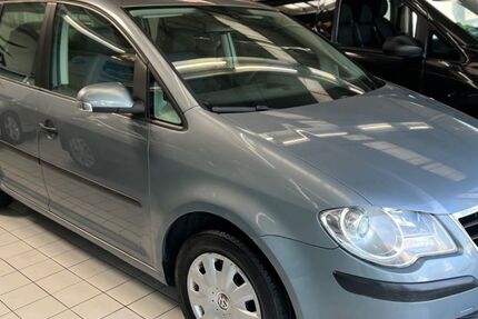 VW Touran 186.000 km 4.990 &euro; Berlin 12349