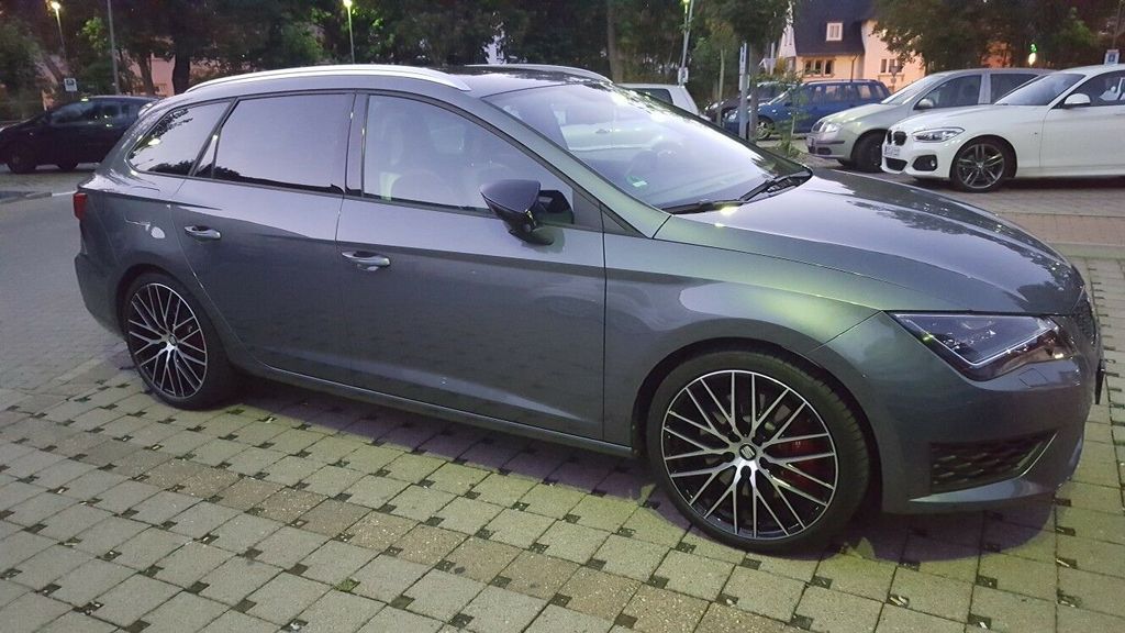 Seat Leon 115.453 km 19.690 &euro; EIC 37318