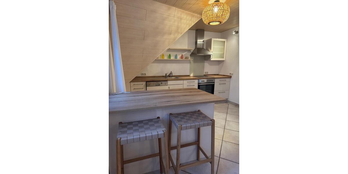 Großzügige 2-Zimmer DG-Wohnung im Außenbereich von Mehrhoog 2 zimmer