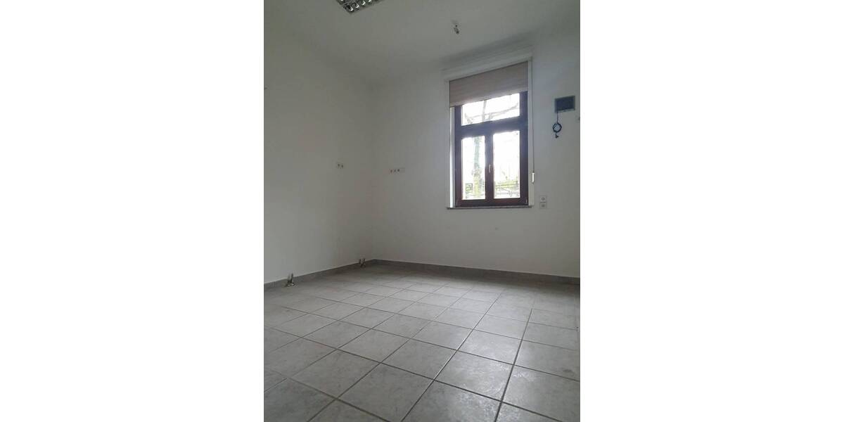 Gewerbeobjekt Eilenburg Eilenburg-Berg - 4 Zimmer, 650&euro; | Angebot:25691525