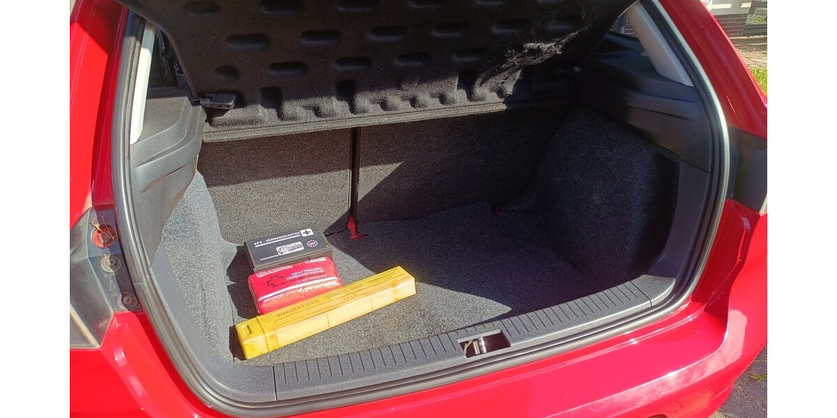 Seat Ibiza 199.666 km 2.300 € Landscheid 54526