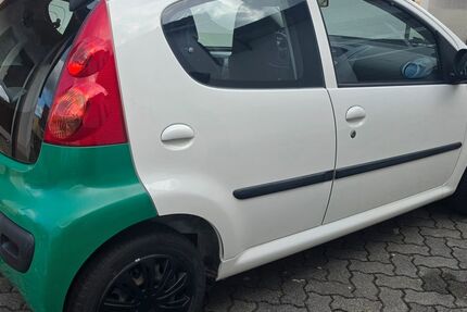 Peugeot 107 128.000 km 1.950 &euro; Berngau 92361