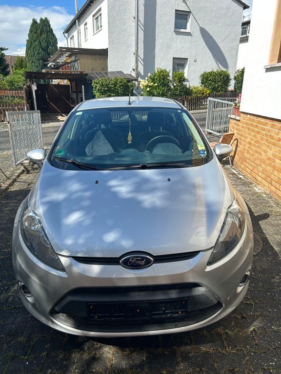 Ford Fiesta 30.000 km 7.400 € Hahnstätten 65623