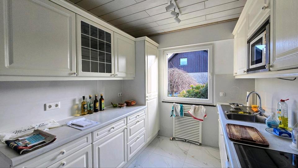 Einfamilienhaus Kerpen Balkhausen - 6 Zimmer, 170 m&sup2;, 2.150&euro; | Angebot:24833341