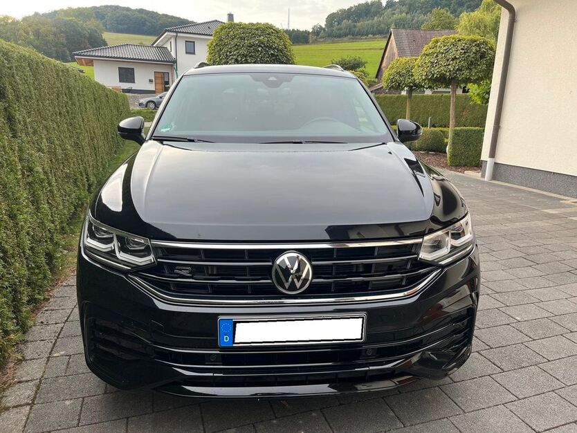 VW Tiguan 63.000 km 33.900 € Meschede 59872