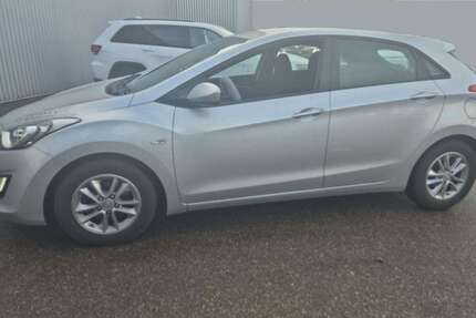 Hyundai i30 84.500 km 8.995 &euro; Ettenheim 77955