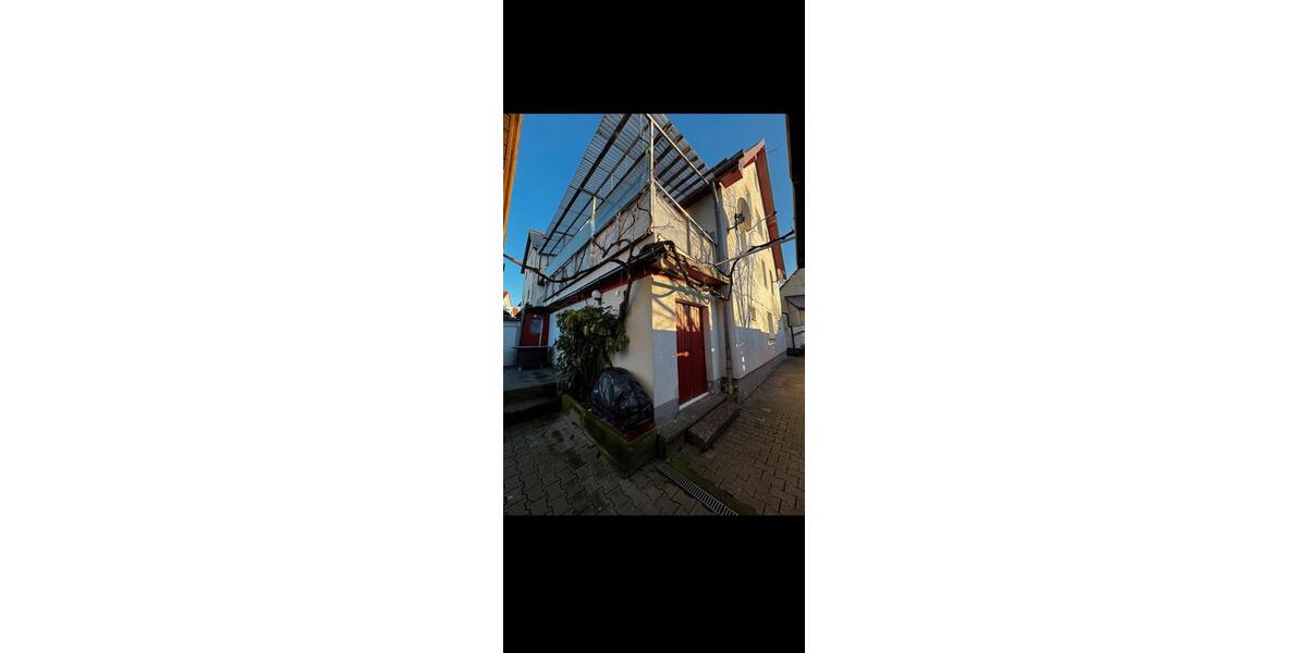 Einfamilienhaus Herrenberg - 7 Zimmer, 131 m&sup2;, 325.000&euro; | Angebot:25414689