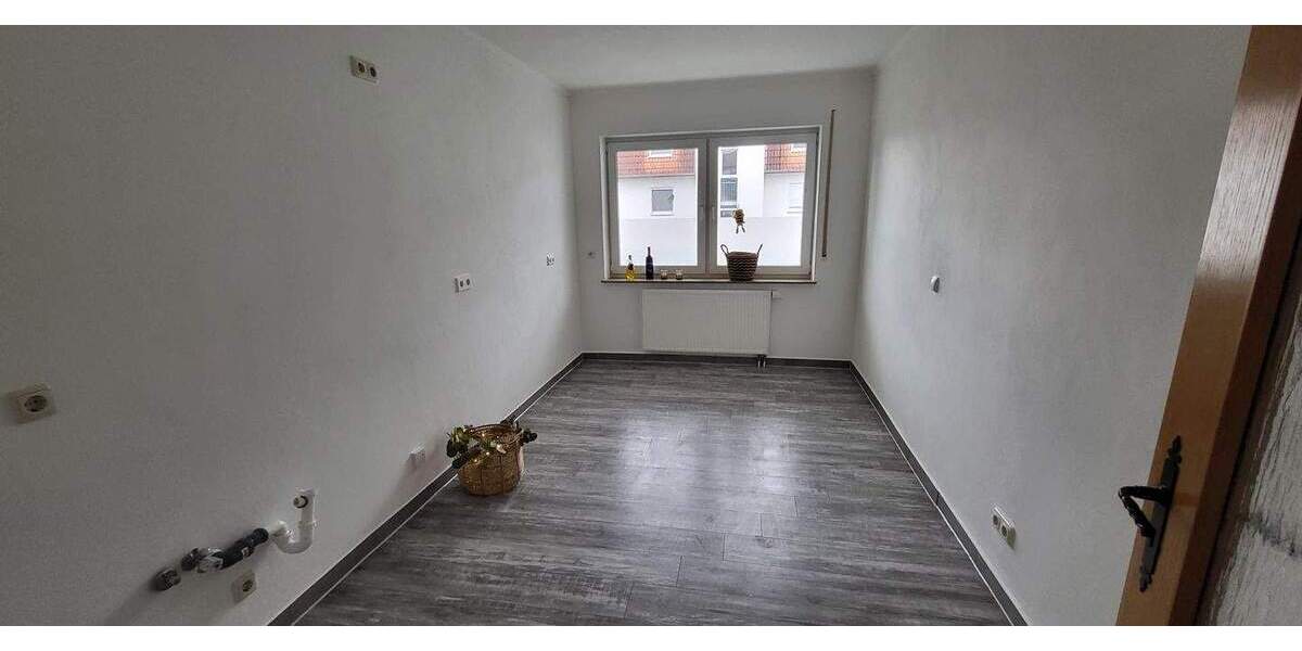Etagenwohnung Brotterode-Trusetal Trusetal - 4 Zimmer, 90 m&sup2;, 99.900&euro; | Angebot:25881041