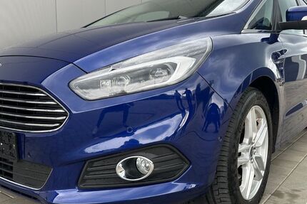 Ford S-Max 96.265 km 19.690 € Weißenburg 91781