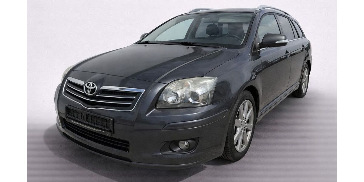 Toyota Avensis 253.000 km 1.500 &euro; Weissenburg 91781