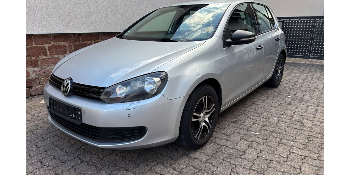 VW Golf 143.252 km 5.199 &euro; Maximiliansau 76744