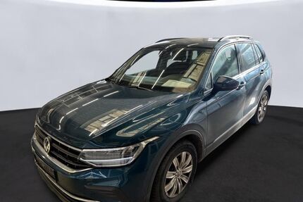 VW Tiguan 111.000 km 21.490 &euro; Goslar 38640