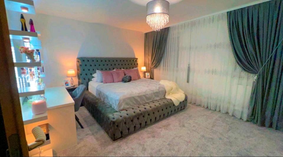 Reihenhaus Gera Bieblach-Ost - 7 Zimmer, 140 m&sup2;, 1.200&euro; | Angebot:26384578