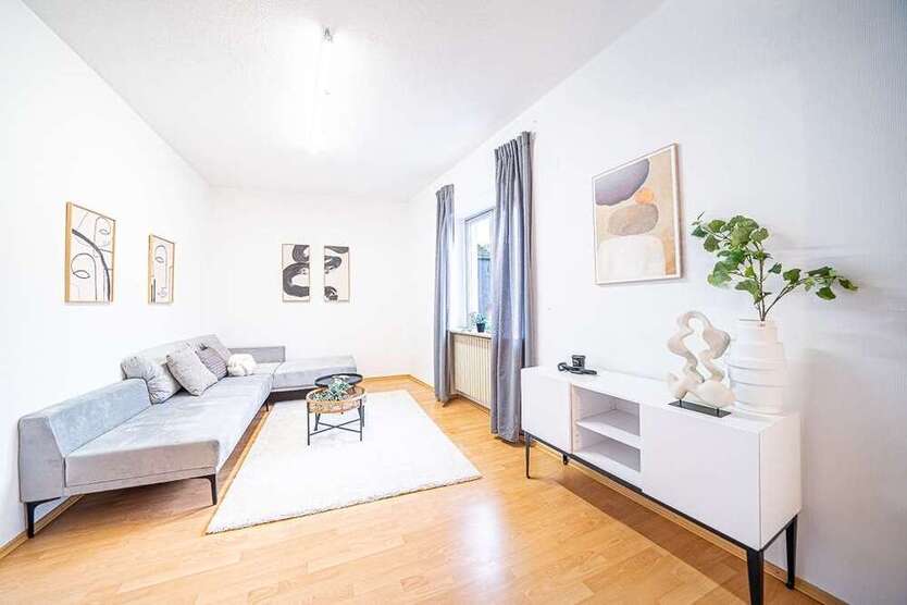 Haus zum Kaufen in Arzbach 185.000 € 214.2 m²